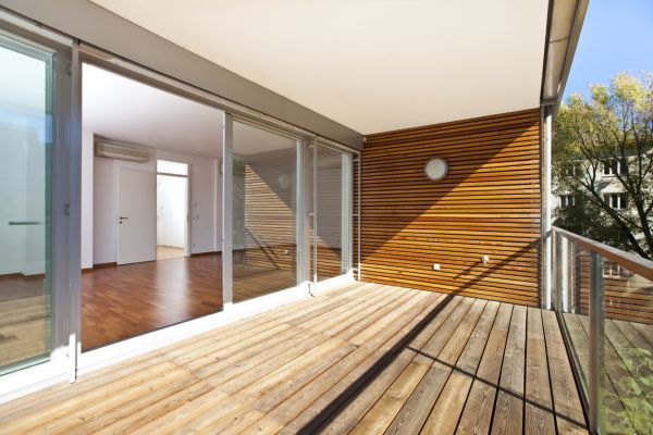 Cost of Balcony Installation in Utica