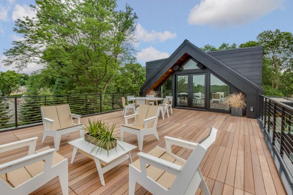 Deck Construction in Utica
