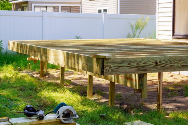 Cost of Elevated Deck Installation in Utica