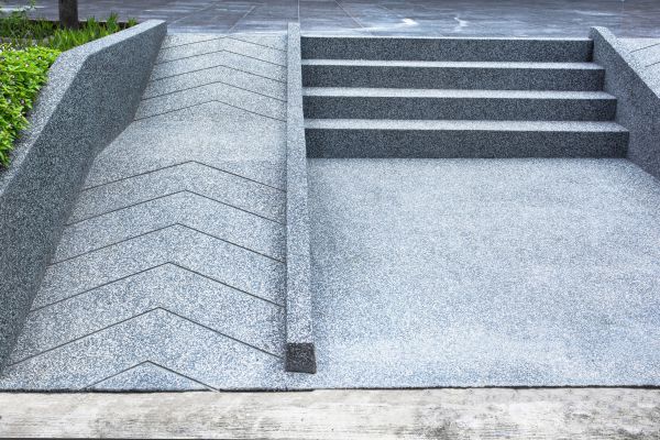 Cost of Deck Ramp Construction in Utica
