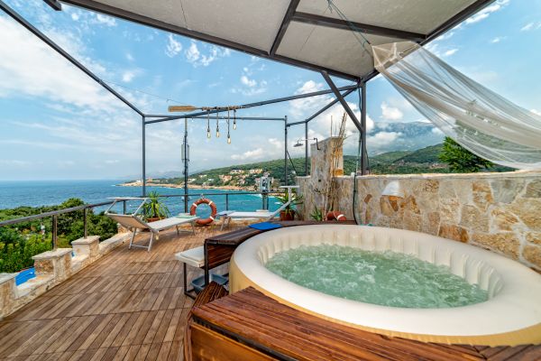 Cost of Spa Deck Construction in Utica
