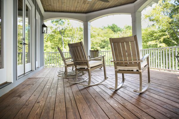 Cost of Wooden Porch Construction in Utica